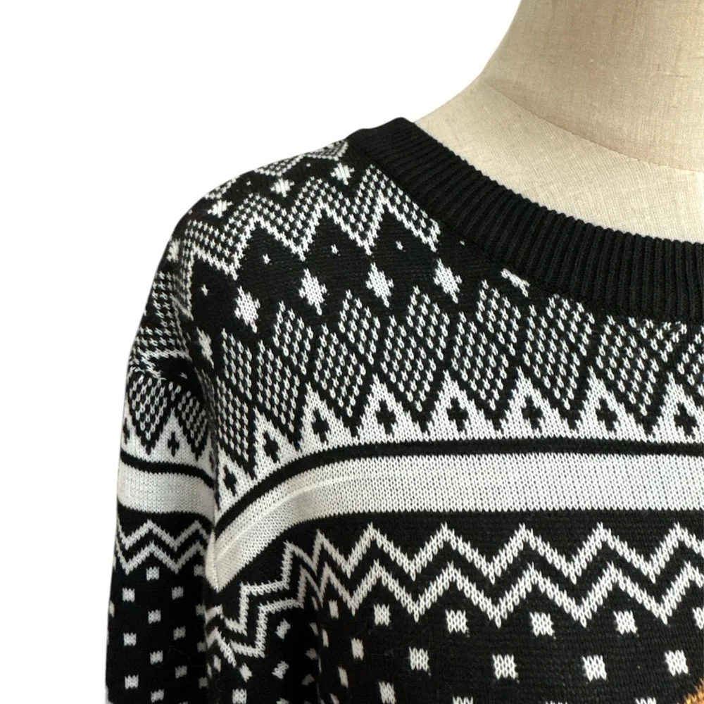 Netflix The Crown Ugly Christmas Sweater Black White Holiday Rare Size Medium